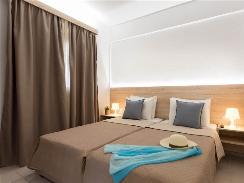 Cretan Seaside Boutique Hotel แอร์ซอนิสซอส ภายนอก รูปภาพ
